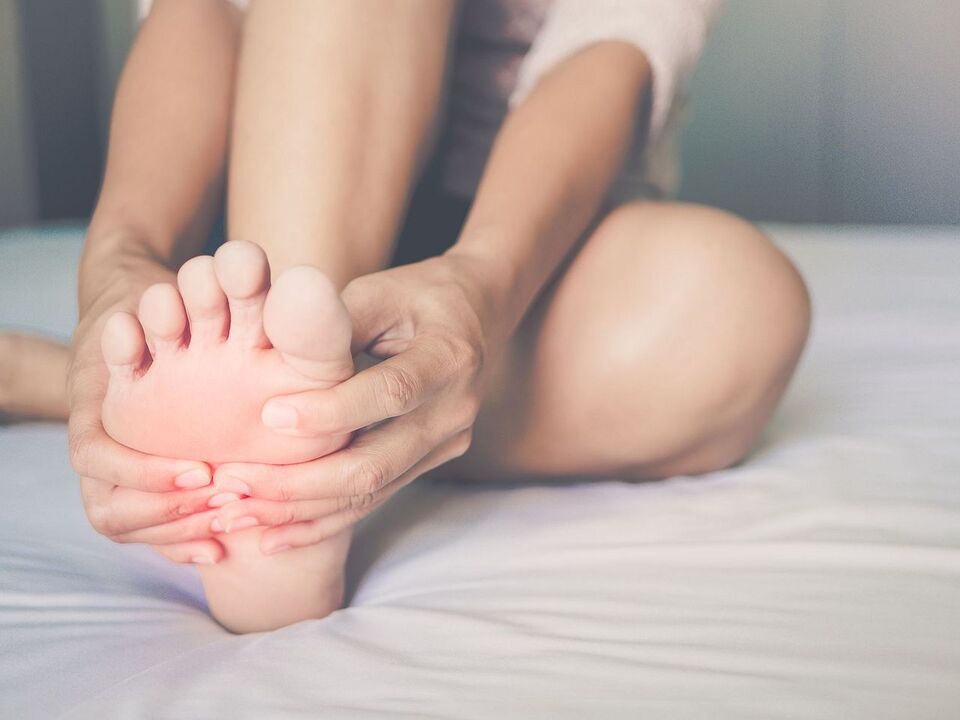 Con varices, os calambres nocturnos nas pernas poden perturbar